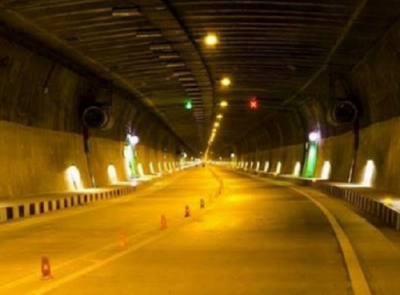 world's longest tunnel is ready for launch, ప్రపంచంలోనే అతి పొడవైన అటల్ టన్నెల్ రెడీ..